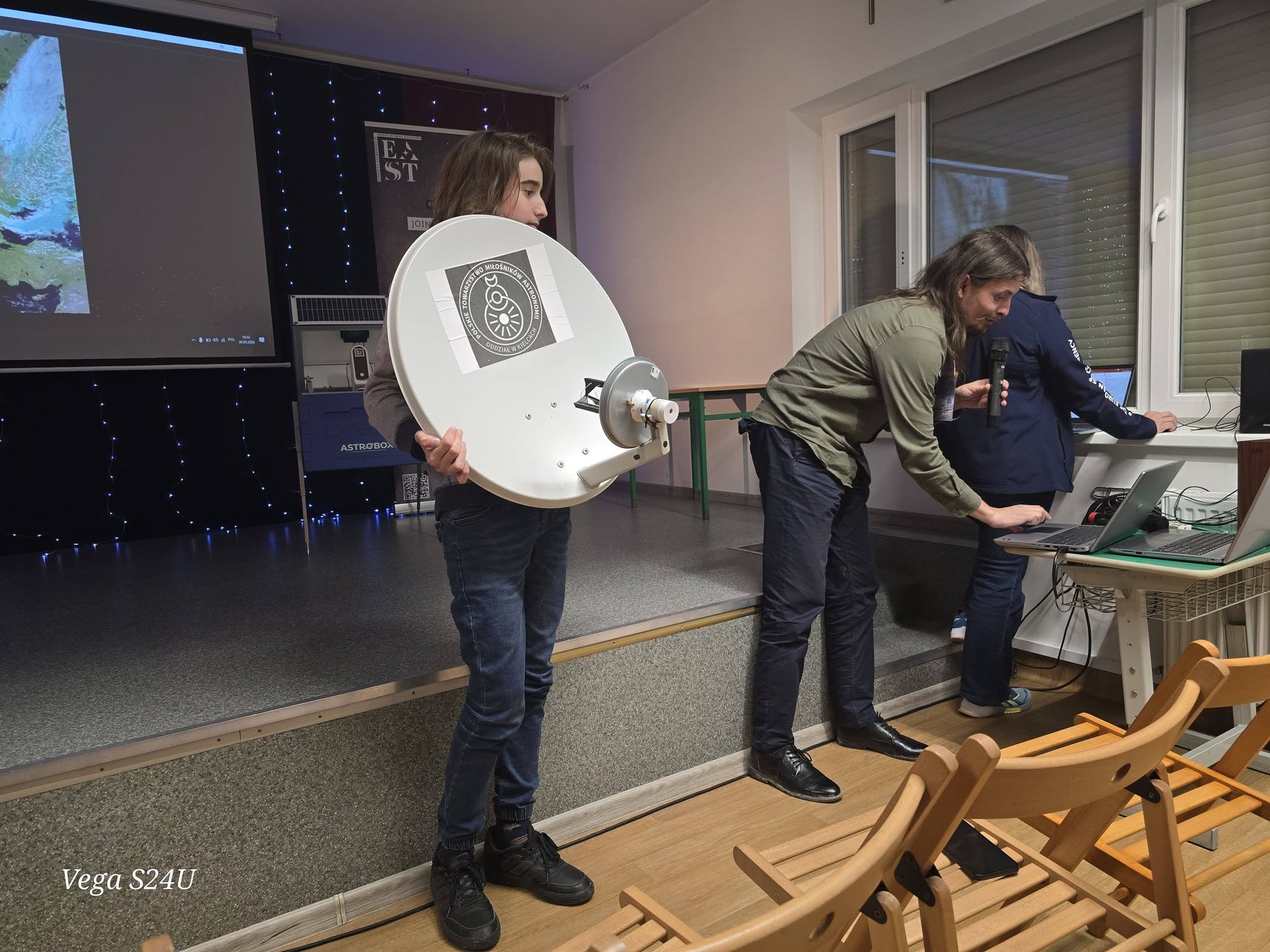 Kosmiting Summit 2026: Kosmiczny STEM za grosze w szkolnej klasie i odbiór satelitarny na żywo