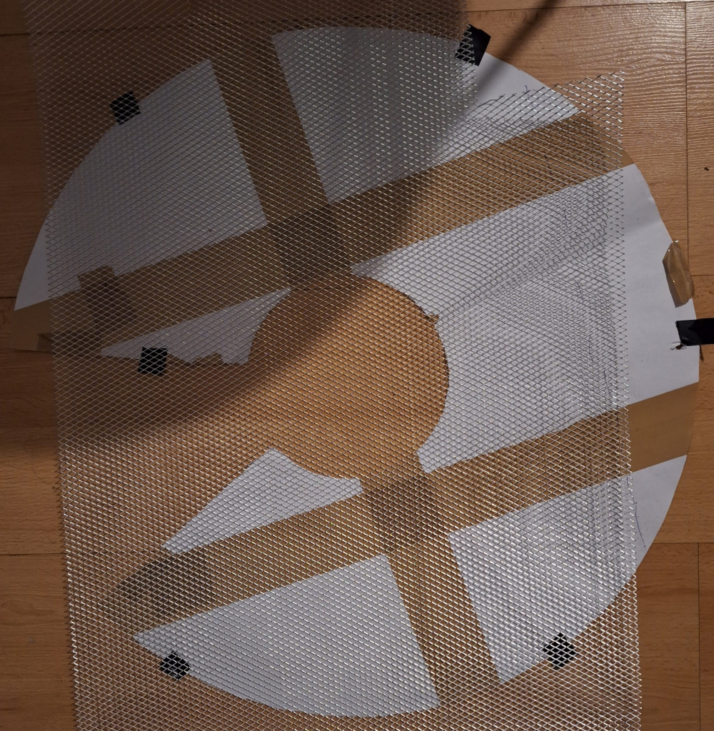 Wycinanie siatki aluminiowej
